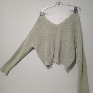 Moon & Madison Women's Light Green V-Neck Sweater. Off Shoulder.